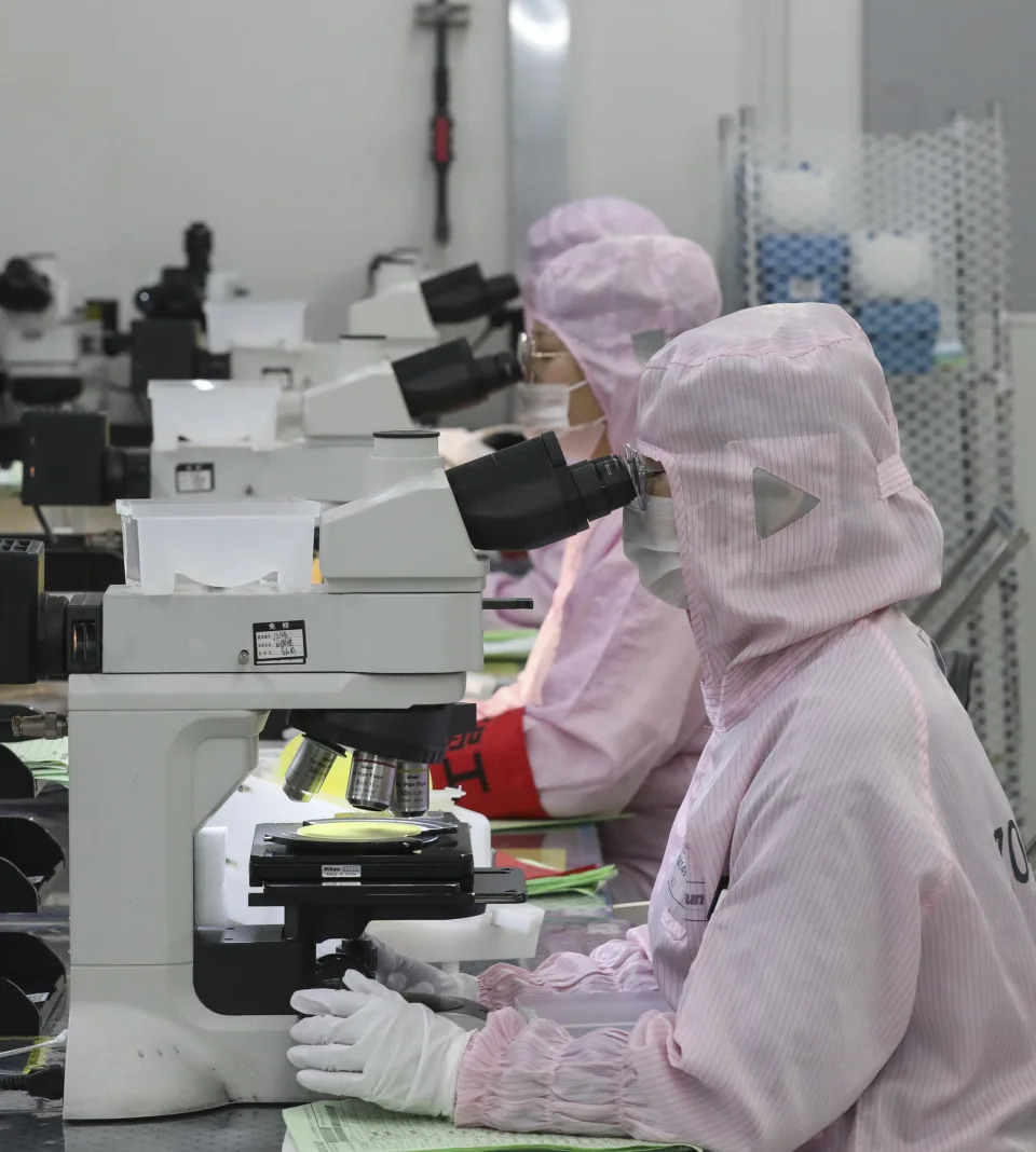 US crackdown on advanced chips gives China an opening on old technology