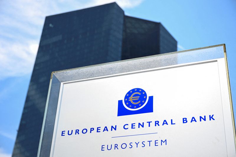 Lending, sentiment data bolster euro zone recovery narrative