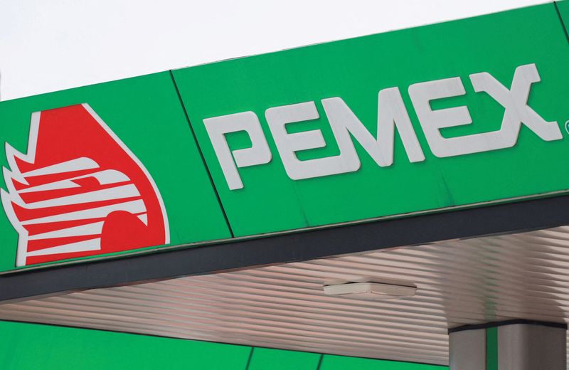 Mexico to extend $6.7 billion to cover oil producer Pemex's debt in 2025