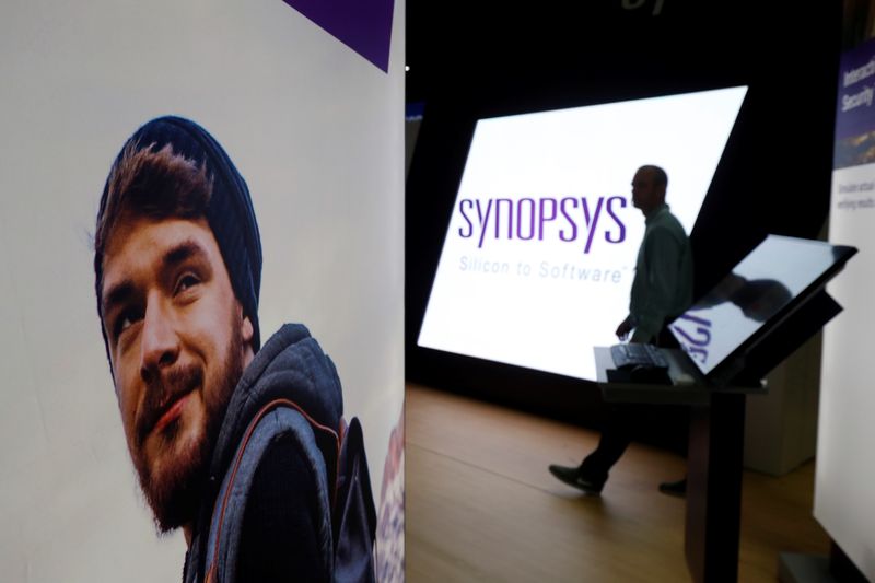 Synopsys shares fall after sales outlook misses estimates