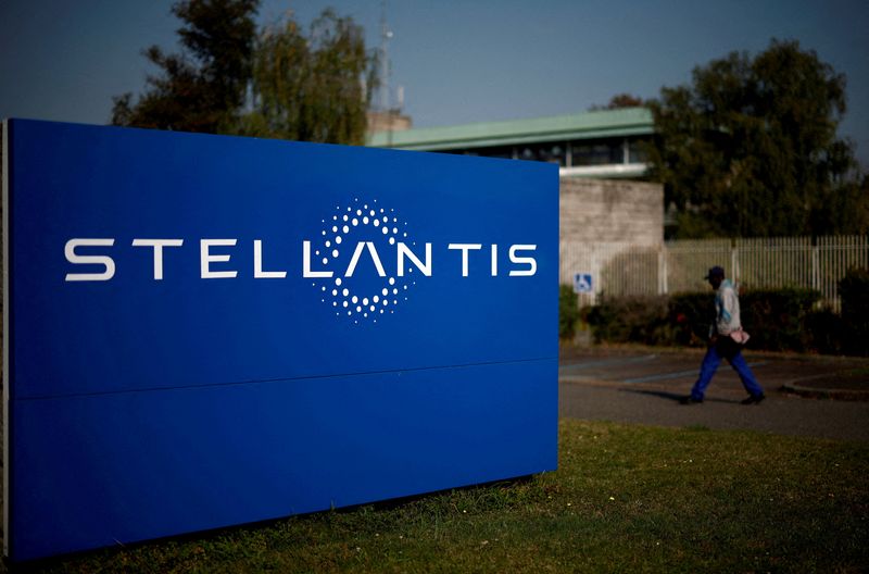 Italy eyes better relations with Stellantis after automaker saves supplier jobs