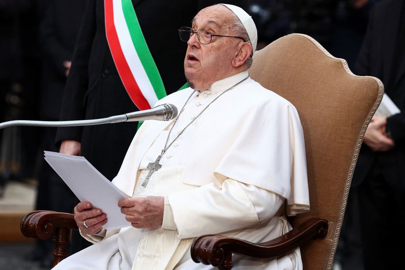 Pope Francis calls for new global accords on debt, military spending