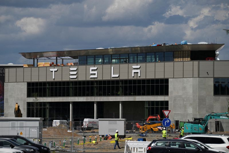 Tesla castigates German union over attempt to oust works council head