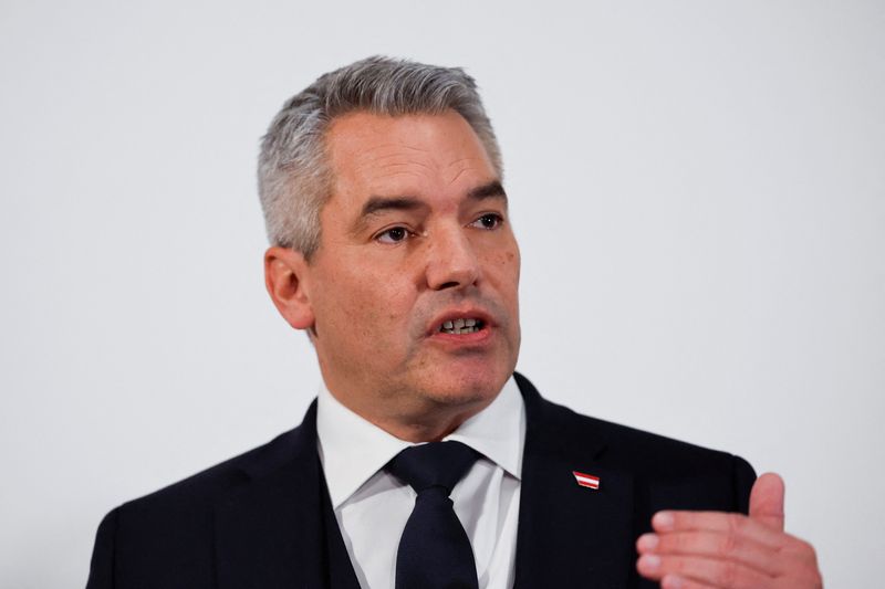 Austrian coalition talks to continue into the new year, party leaders say