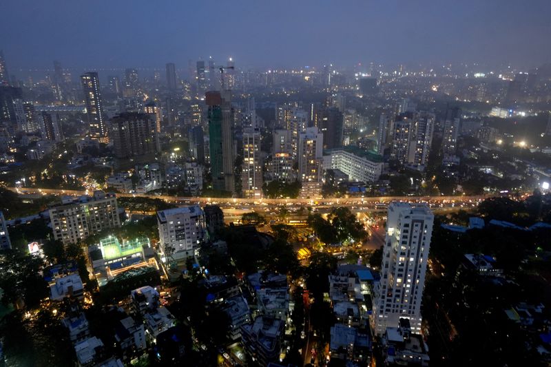 India's growth trajectory poised to pick up in Oct-March, cenbank bulletin says