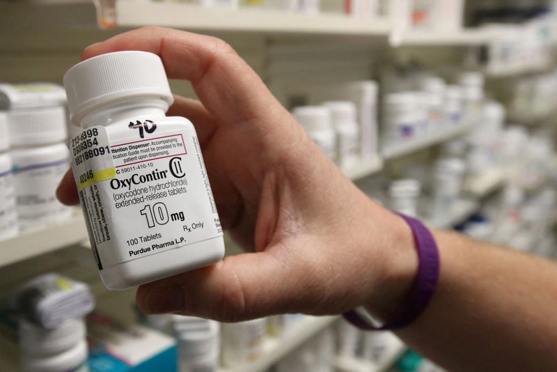 Purdue's Sacklers offer to increase contribution in new opioid settlement, WSJ reports