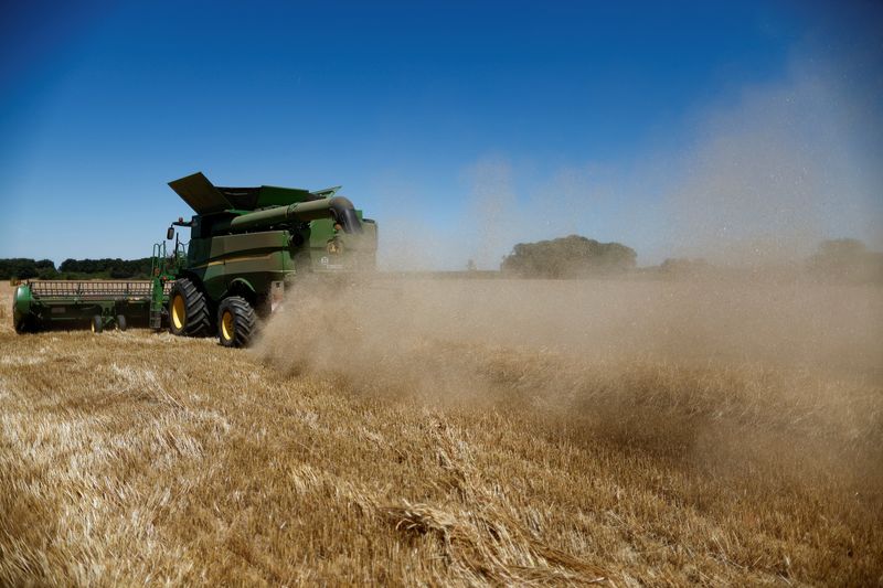 FTC set to sue Deere over equipment repair practices, Bloomberg News says