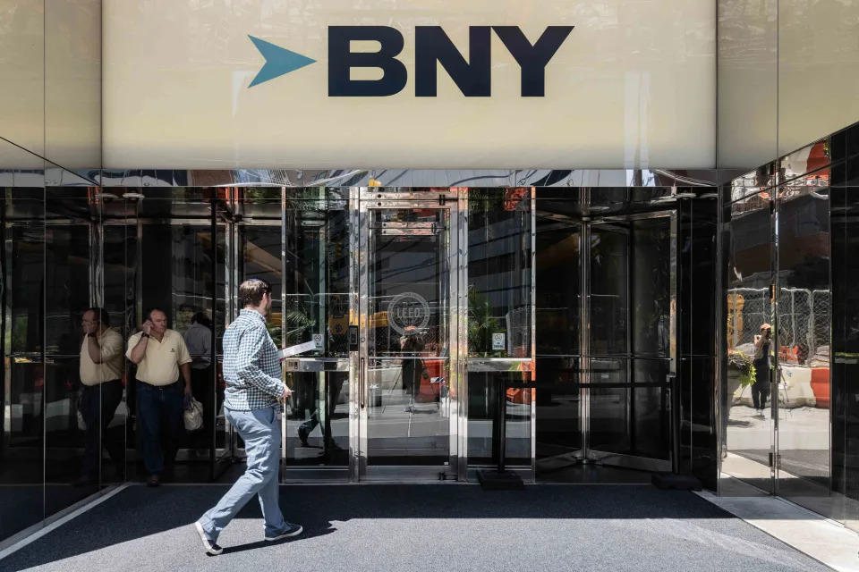 BNY Stock Soars on Higher Fee Revenue, Lower Expenses