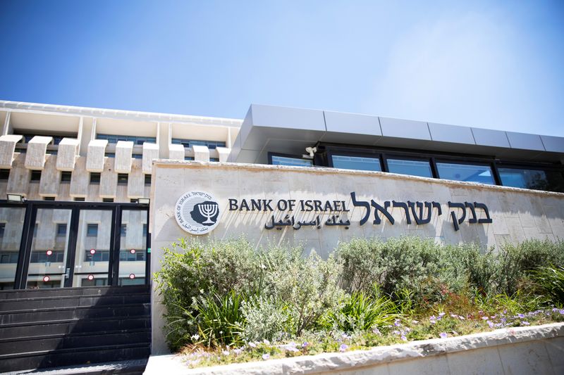 Seeking market confidence, Israel central bank urges budget passage without changes