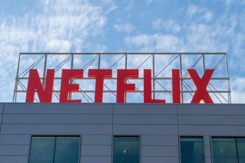 Netflix Stock Pops On Higher Revenue Outlook, $15B Buyback Boost