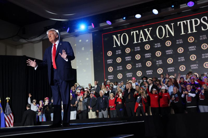 Trump visits Las Vegas to discuss tax on tips