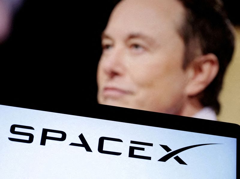 US says it will drop immigration case against SpaceX