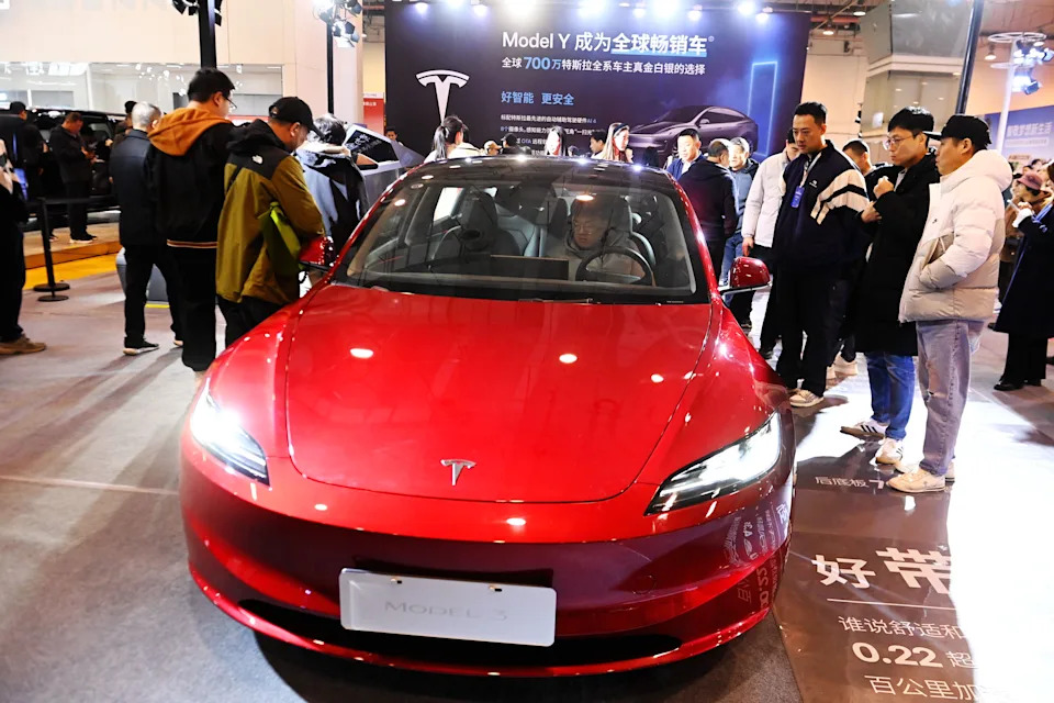 Tesla stock slides as EV maker offers free self-driving trial in China