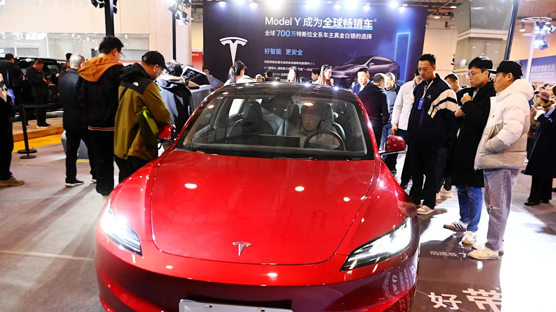 Tesla stock slides as EV maker offers free self-driving trial in China