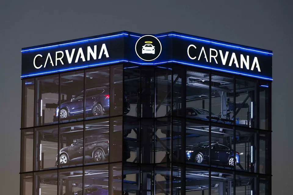 Carvana Stock Rises as Piper Sandler Advises Buying the Dip After Recent Selloff