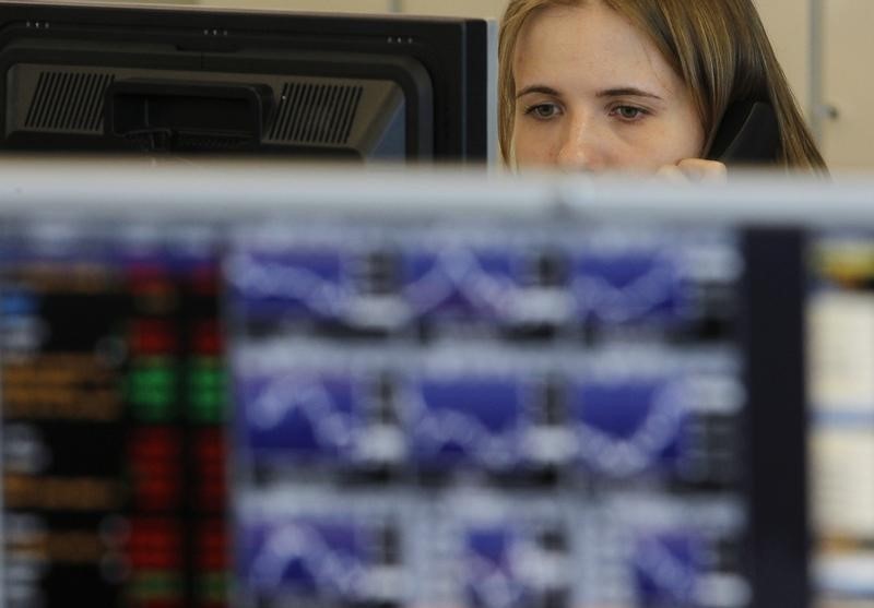 Russia stocks lower at close of trade; MOEX Russia Index down 0.98%